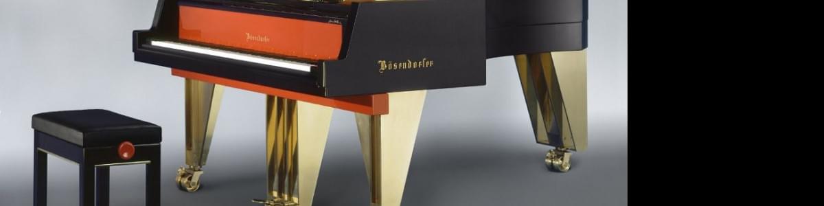 [:es]Imagen piano de cola BÖSENDORFER modelo diseño Hans Hollein con banqueta