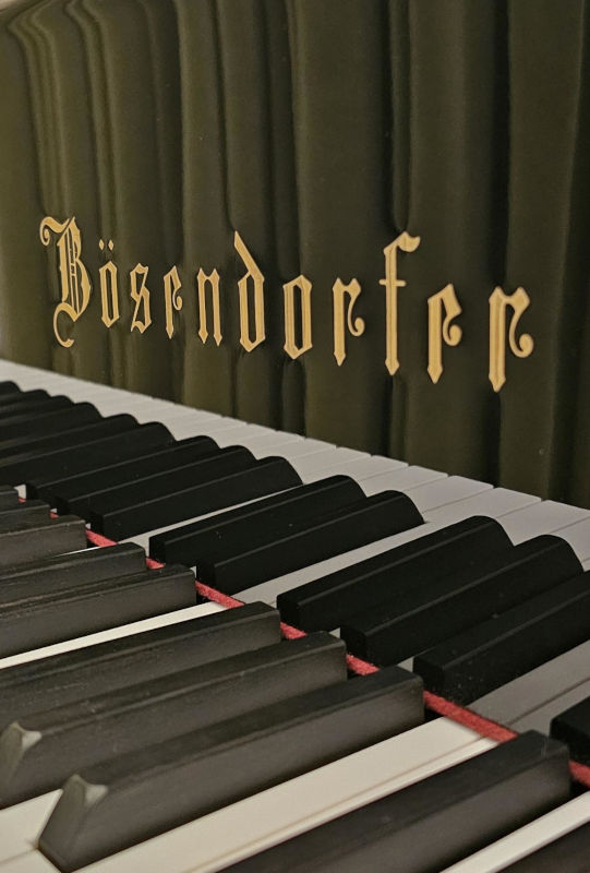 Piano ocasió BÖSENDORFER 230 negre polit