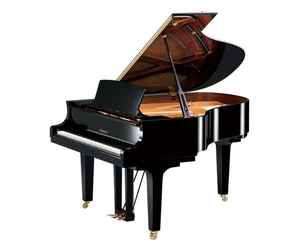 Imagen piano de cola YAMAHA CX Series. Modelo C2X negro pulido