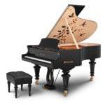 Imagen piano de cola BÖSENDORFER modelo especial Hummingbirds con banqueta