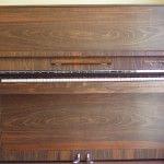 Piano vertical Steinway & Sons restaurat vista frontal