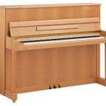 Imagen piano vertical YAMAHA. P Series. Modelo P116 color haya satinado